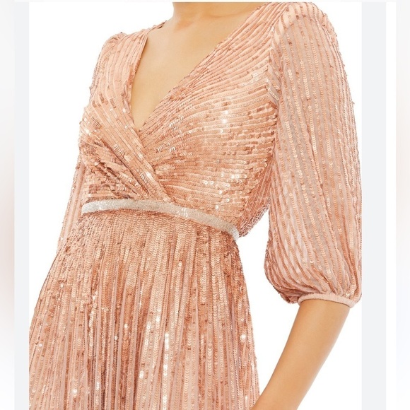 MAC DUGGAL Sequin Surplice Tulle Gown - Apricot $598 MSRP new w tags full length - Picture 1 of 13